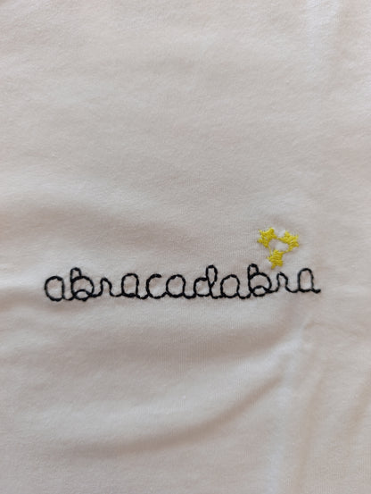 T-SHIRT SCRITTA